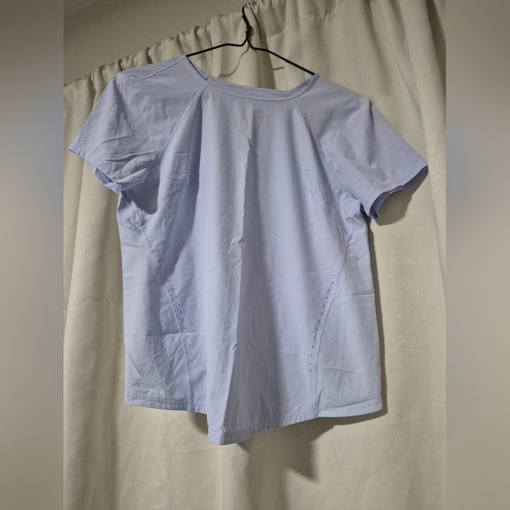 lululemon athletica Light Blue & White Short Sleeve Tee Bundle